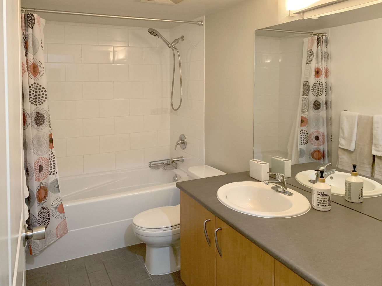 Oscar studio 1 bathroom Vancouver condo rentals oscar studio bathroom